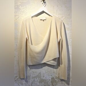 Michelle Mason / cashmere blend ribbed cross wrap v-neck Cream Sweater S